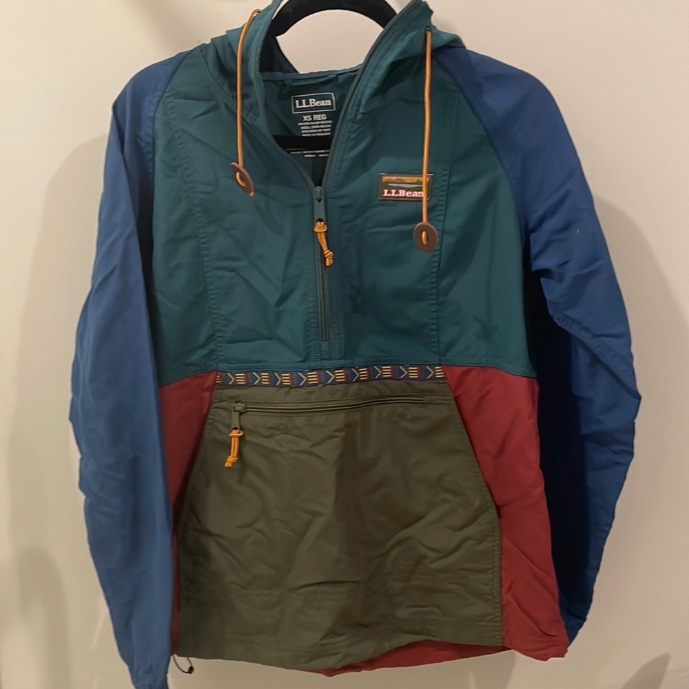 LLbean Women's Mountain Classic Anorak, Multi-Color